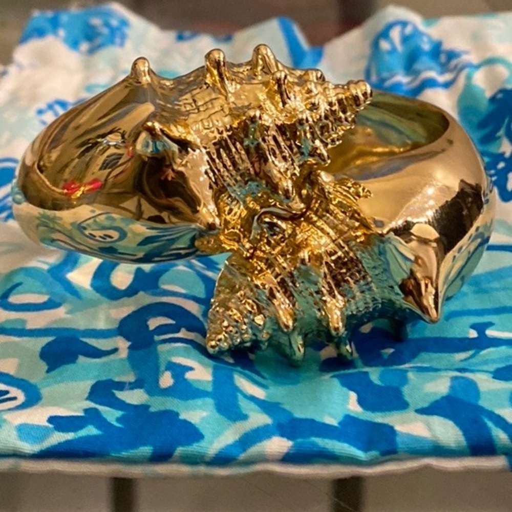 LILLY PULITZER  NAUTILUS BANGLE